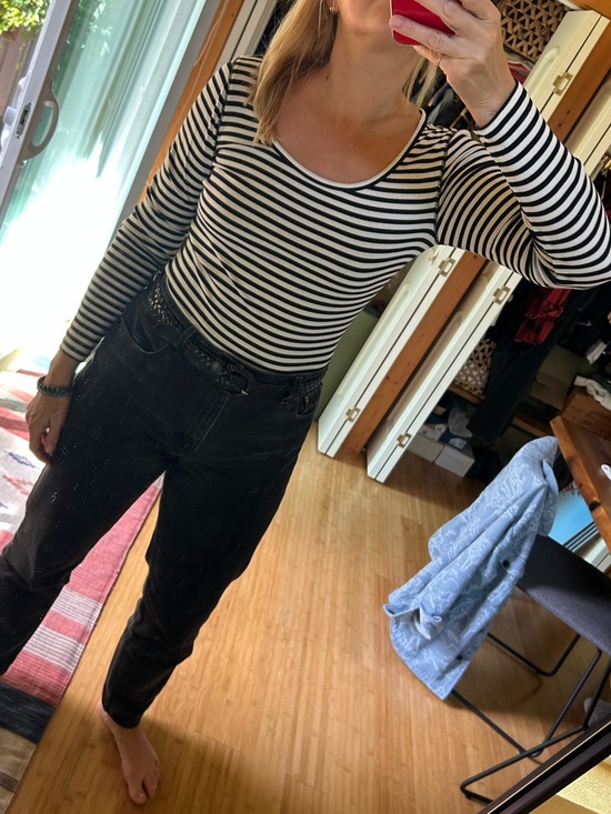 Everlane Tops - Everlane Striped long Sleeve.